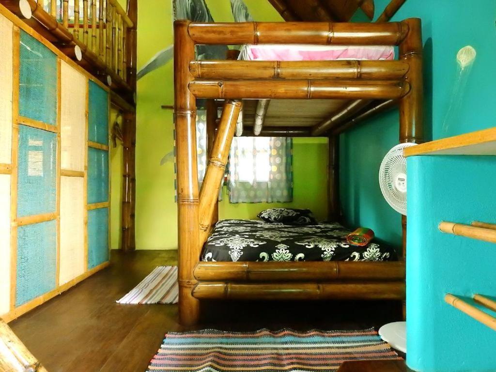 El Bochinche Hotel Mompiche Exterior photo